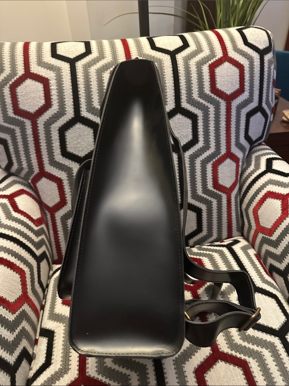 Dr Martens black Kiev backpack - Picture 3 of 10